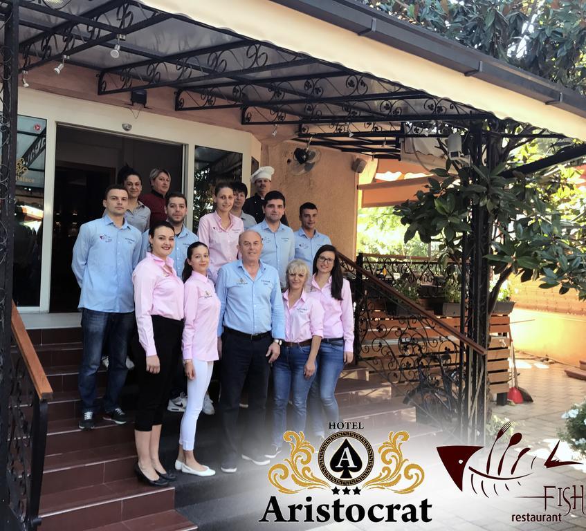 Hotel Aristocrat & Fish Restaurant Escópia Exterior foto